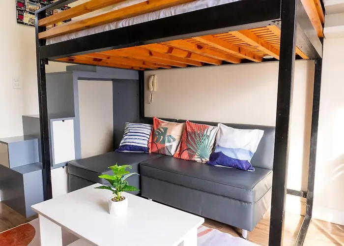 Loft Bed Near It Park Balcony * Себу